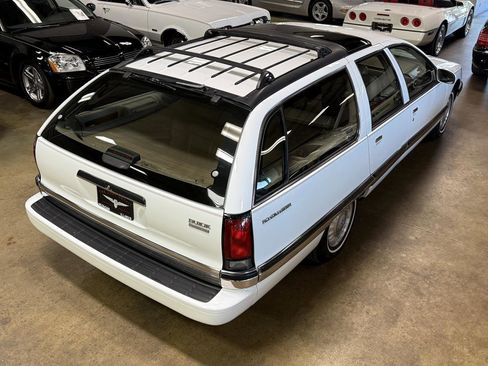 Used 1995 Buick Roadmaster Estate RWD image 21