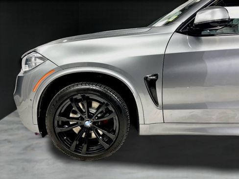 Used 2018 BMW X5 xDrive50i AWD/4WD image 45