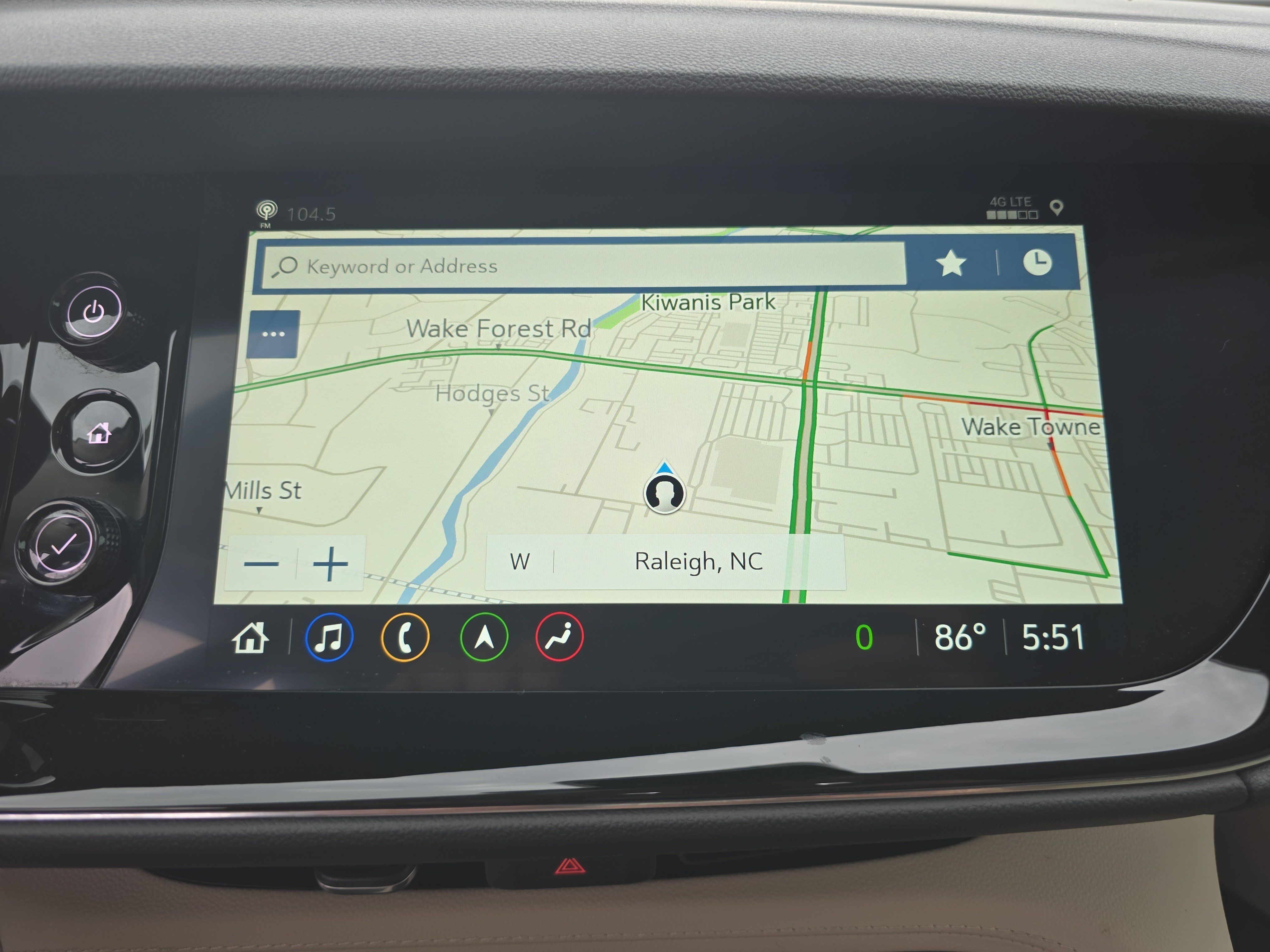 Used 2023 Buick Envision Avenir FWD image 22