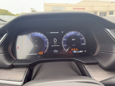 New 2025 Jeep Grand Cherokee L Limited w/ Luxury Tech Group II image 15