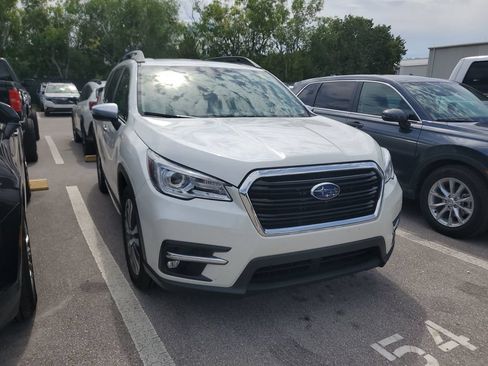Used 2022 Subaru Ascent Touring AWD/4WD image 3
