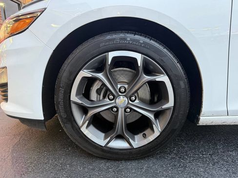 Used 2022 Chevrolet Malibu LT image 9