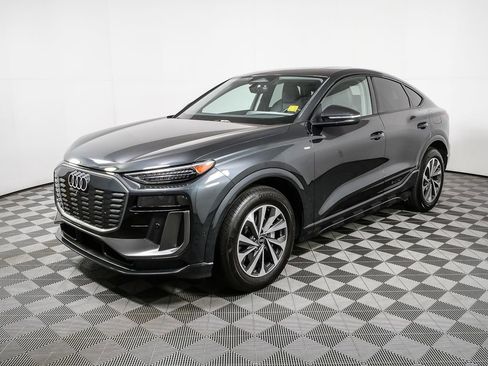 Certified 2025 Audi Q6 e-tron Prestige w/ Black Warm Weather Package AWD/4WD image 27