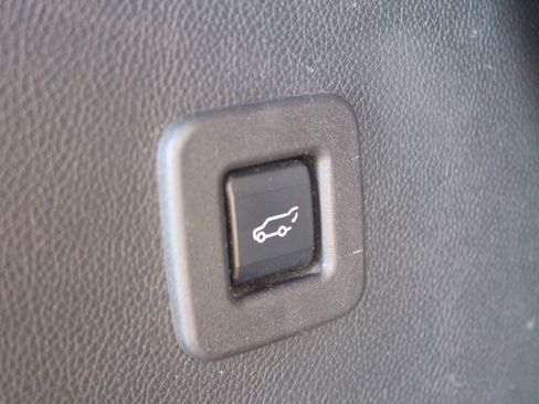 Used 2014 Lincoln Navigator 2WD w/ Equipment Group 101A image 45