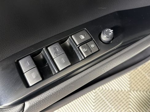 Used 2025 Toyota Camry XSE FWD image 27