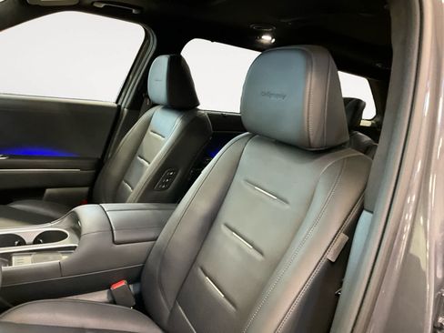 Used 2026 Hyundai Palisade Calligraphy AWD/4WD image 9