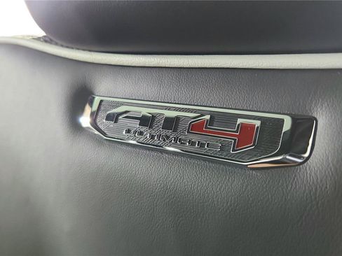 New 2026 GMC Yukon AT4 Ultimate AWD/4WD image 16