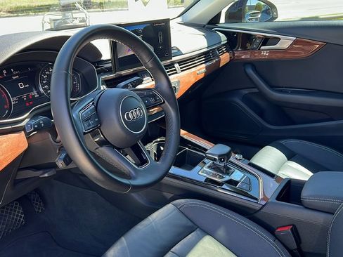 Used 2021 Audi A4 2.0T Premium image 2