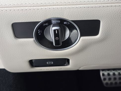 Certified 2018 Mercedes-Benz SL 550 SL 550 image 22