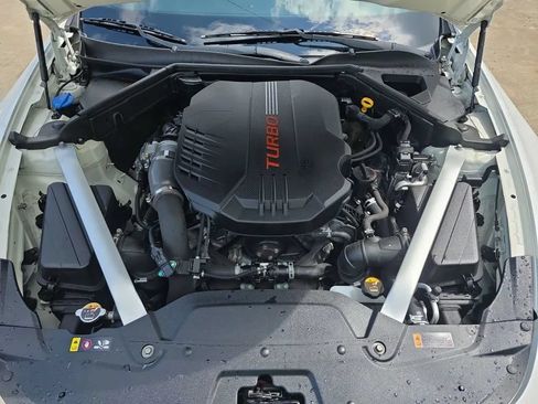 Used 2018 Kia Stinger GT1 AWD/4WD image 52