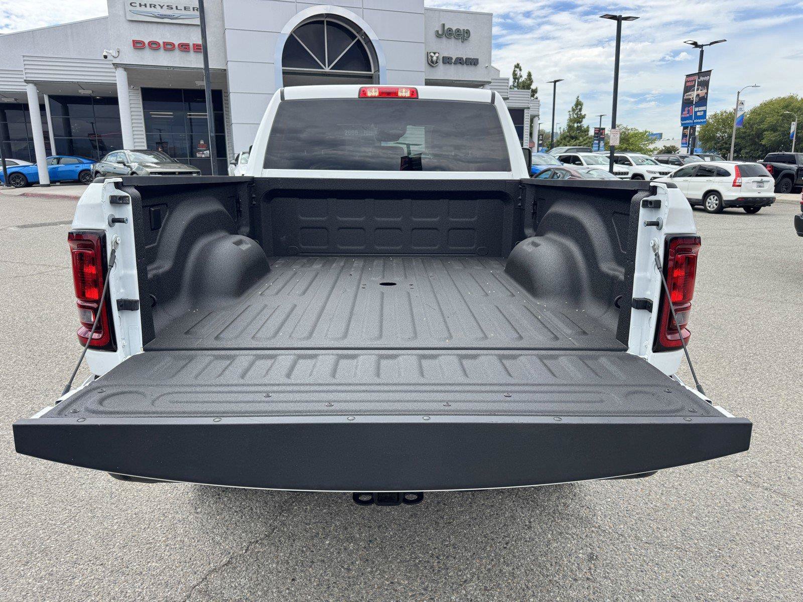 Used 2026 RAM 2500 Big Horn AWD/4WD image 12