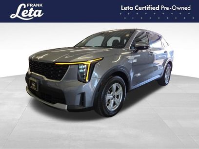 Used 2025 Kia Sorento LX