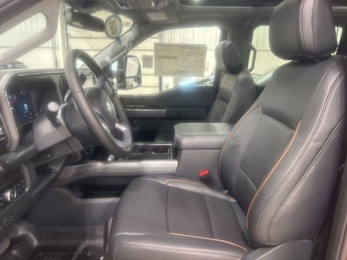 New 2026 Ford F350 Lariat w/ FX4 Off-Road Package image 9