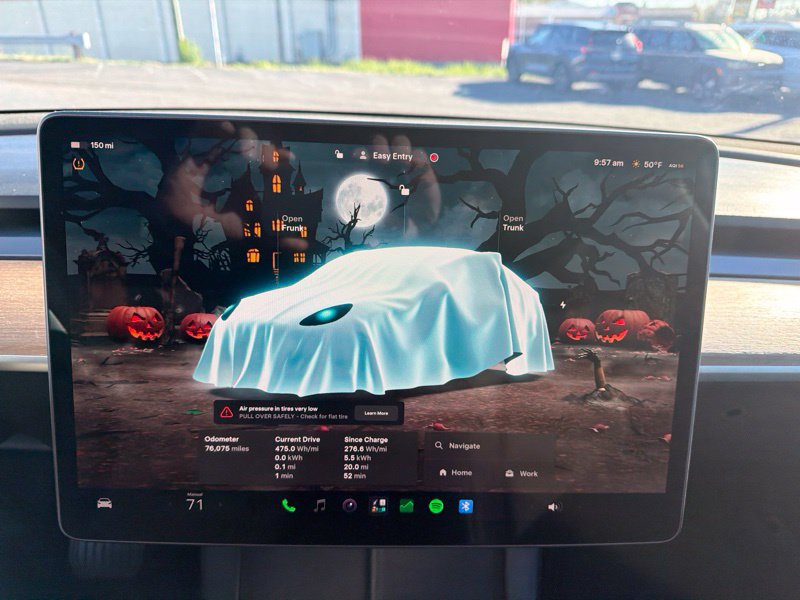 Used 2022 Tesla Model Y Long Range AWD/4WD image 16