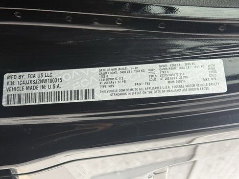 Used 2022 Jeep Wrangler Unlimited Rubicon w/ Xtreme Recon 35" Tire Package image 24