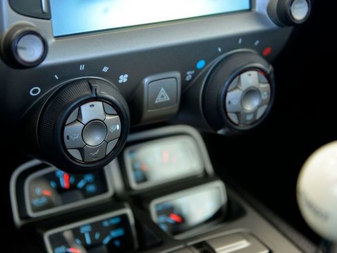 Used 2014 Chevrolet Camaro SS w/ RS Package image 24