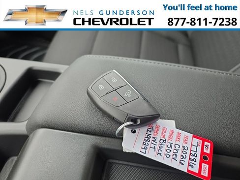New 2026 Chevrolet Silverado 1500 W/T w/ WT Value Package AWD/4WD image 19