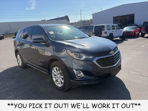 Used 2018 Chevrolet Equinox LT image 1