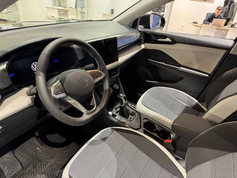 Used 2026 Volkswagen Taos S image 9