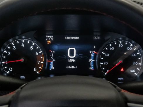 Used 2025 Jeep Compass Trailhawk AWD/4WD image 15