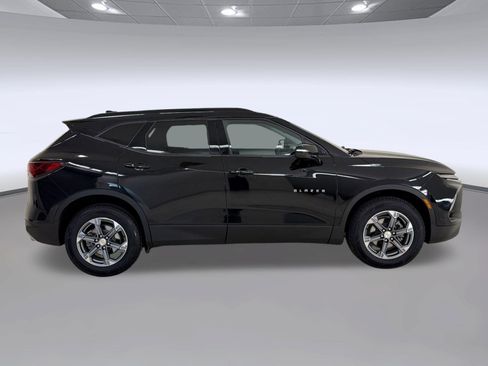 Used 2023 Chevrolet Blazer LT w/ LPO, Floor Liner Package FWD image 8