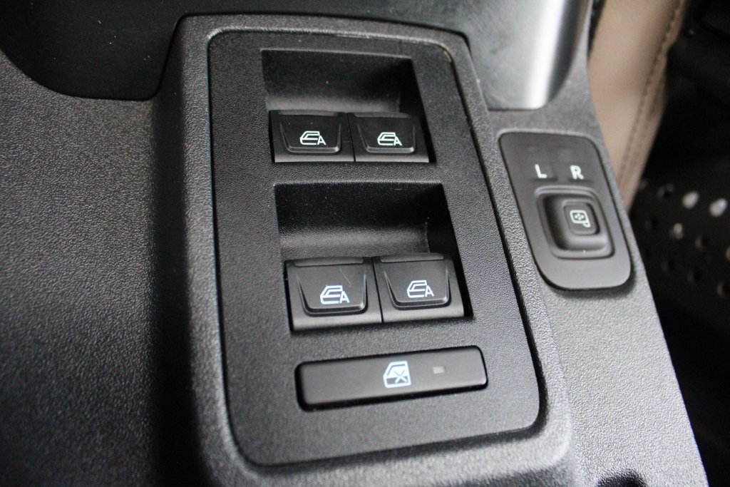 Used 2024 Ford Bronco Wildtrak AWD/4WD image 42