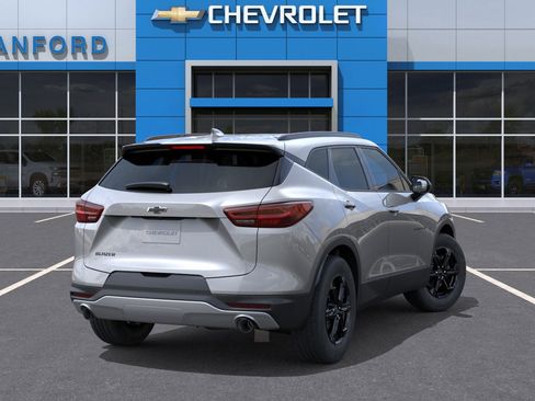 New 2026 Chevrolet Blazer LT image 4