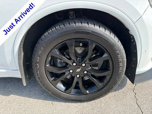 Used 2019 Dodge Durango R/T w/ Blacktop Package AWD/4WD image 15