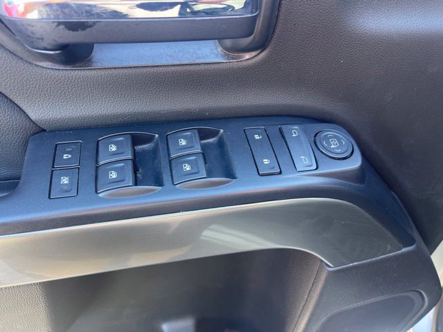 Used 2018 Chevrolet Silverado 1500 LT w/ All Star Edition AWD/4WD image 12