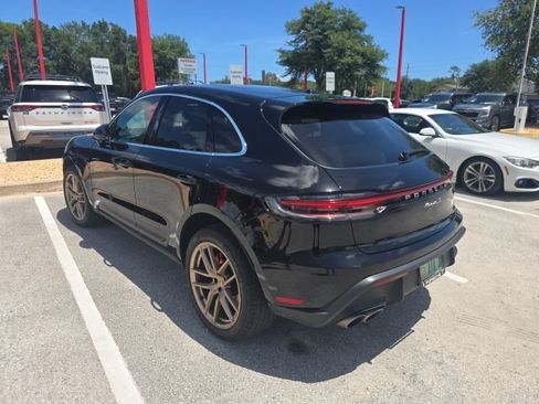 Used 2023 Porsche Macan S AWD/4WD image 3