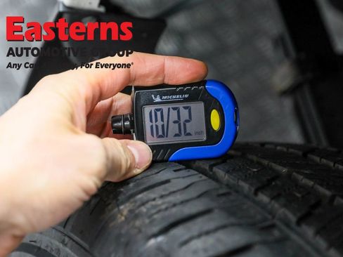 Used 2023 Nissan Frontier S w/ Technology Package image 26