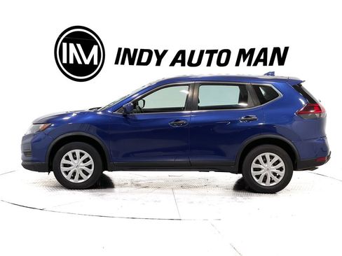 Used 2019 Nissan Rogue S image 7