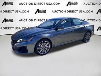 Used 2023 Nissan Altima 2.5 SL 360° Tour