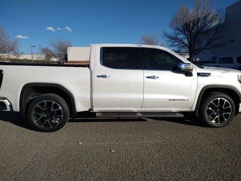 Used 2019 GMC Sierra 1500 Denali w/ Technology Package image 18