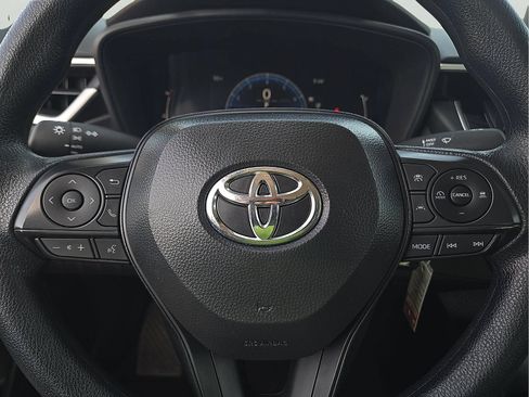 Used 2026 Toyota Corolla LE FWD image 20
