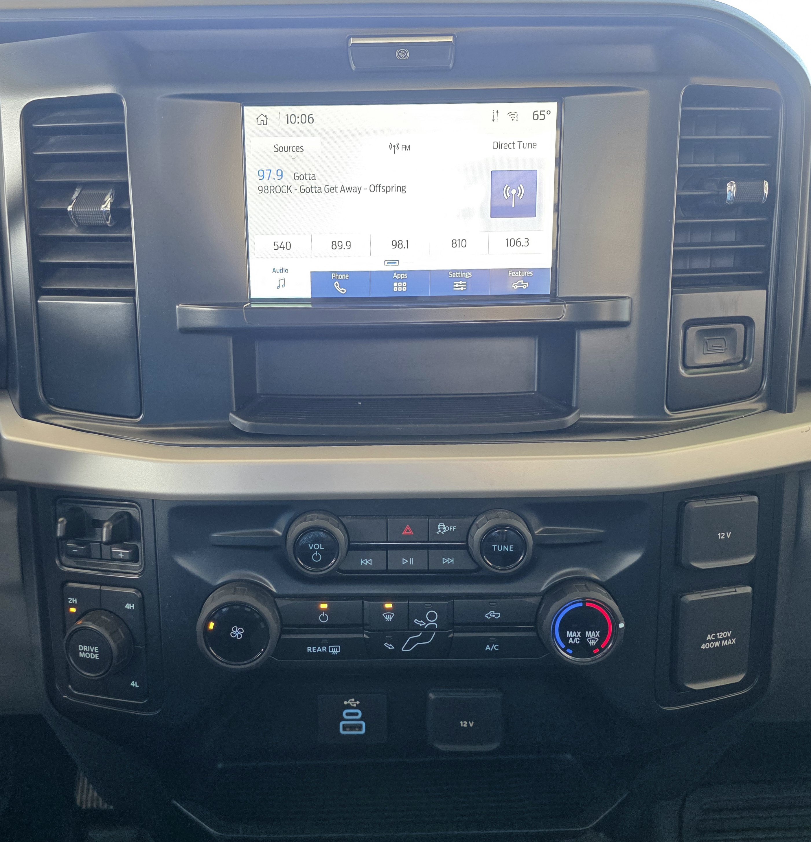 Used 2026 Ford F350 XLT w/ XLT Value Package AWD/4WD image 26