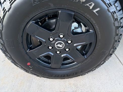 New 2025 Ford Bronco Big Bend w/ Black Diamond Package image 26