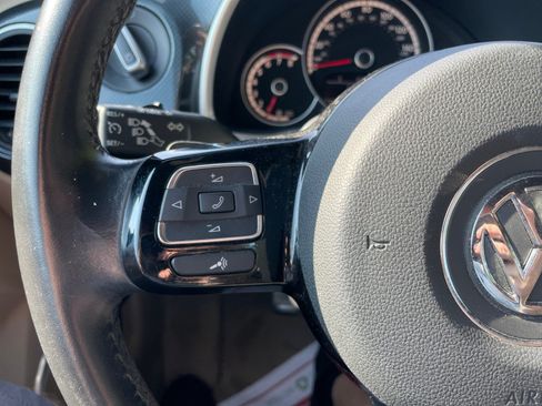 Used 2013 Volkswagen Beetle 2.0T FWD image 24