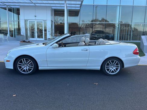 Used 2008 Mercedes-Benz CLK 350 Cabriolet image 8