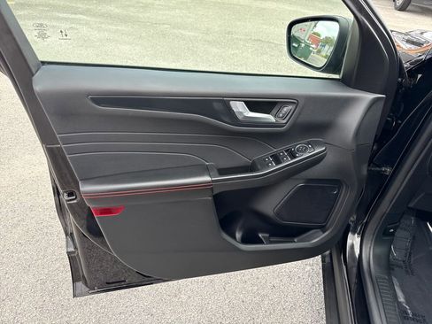 Used 2024 Ford Escape ST-Line w/ Tech Pack #1 image 13