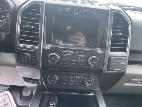 Used 2018 Ford F150 XLT w/ Equipment Group 302A Luxury image 13