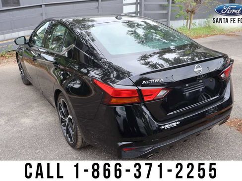 Used 2024 Nissan Altima 2.5 SR image 3