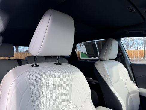 Used 2024 Lexus RX 350 Premium image 21