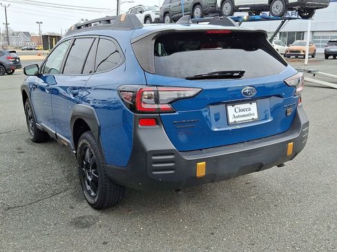 Used 2022 Subaru Outback Wilderness image 7