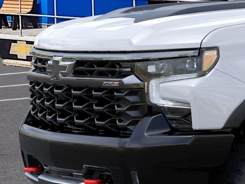 New 2026 Chevrolet Silverado 1500 ZR2 image 13