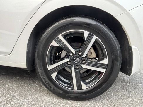 Used 2024 Nissan Sentra SV w/ All-Weather Package image 18