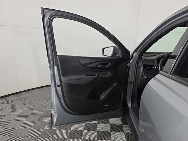 Certified 2023 Chevrolet Equinox RS w/ RS Leather Package AWD/4WD image 21