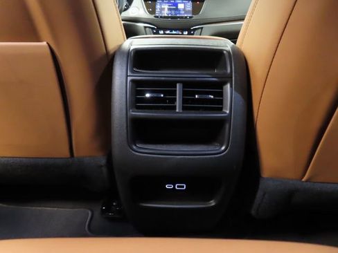 Used 2023 Cadillac XT5 Premium Luxury image 29