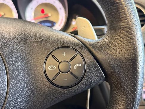 Used 2009 Mercedes-Benz SL 63 AMG image 31