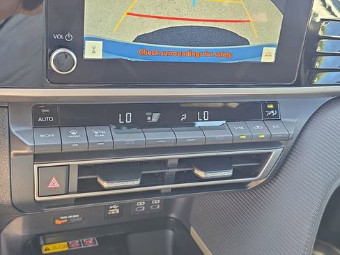 Used 2025 Toyota Camry SE FWD image 24